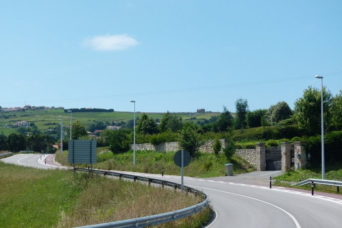 Carretera afectada por el robo de cable de cobre