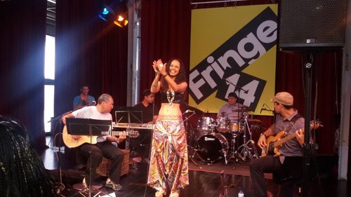 A cantante brasileira, Carla Visi