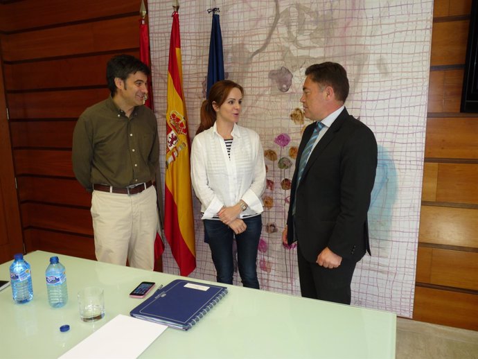 Reunión de Clemente con la Diputación de León