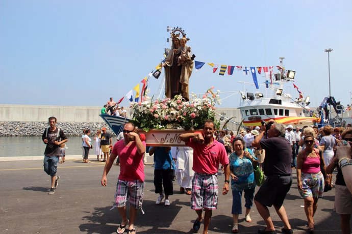 Procesión de la Virgen del Carmen en Laredo