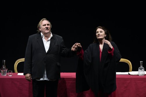Gérard Depardieu con Anouk Aimeé en 'Love Letters'