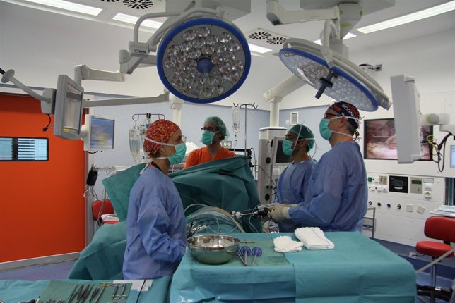 Intervención quirúrgica en el hospital universitario de Son Espases