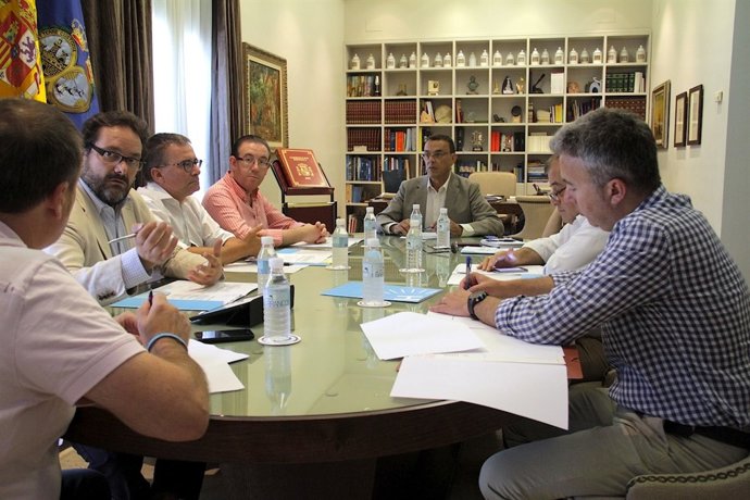 Reunión del permanente del Patronato de Turismo. 