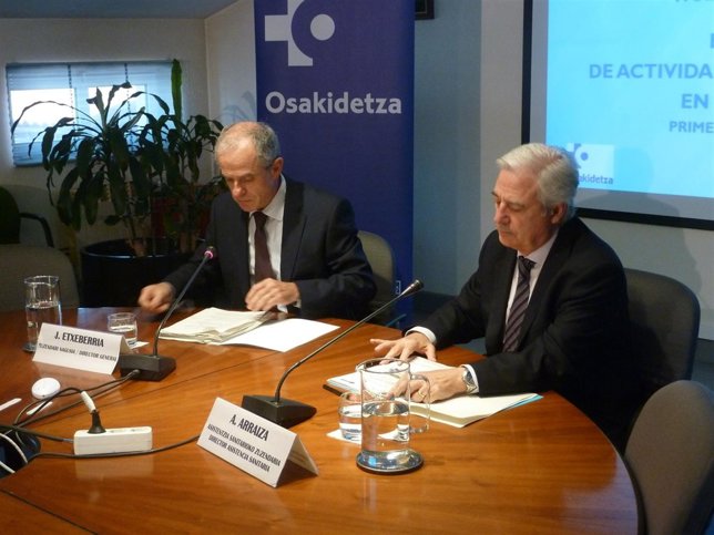 Director General Osakidetza, J. Etxeberria, y Director de Asistencia, A. Arraiza