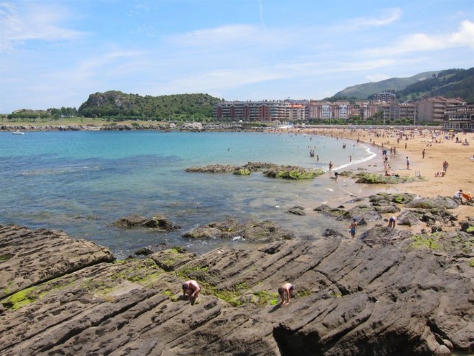 Playa de Brazomar, en Castro Urdiales 