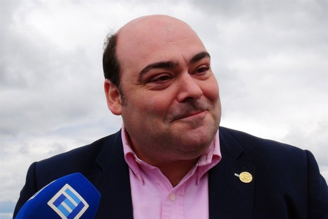 Agustín Iglesias Caunedo, alcalde de Oviedo