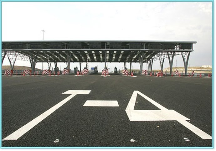 Autopista Eje Aeropuerto OHL