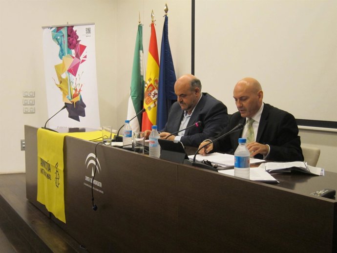 Juez gómez Bermúdez, Cursos UMA, Justicia Universal, Amnistía Internacional