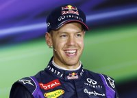 Vettel: "Siempre es difícil cuando luchas con Alonso"