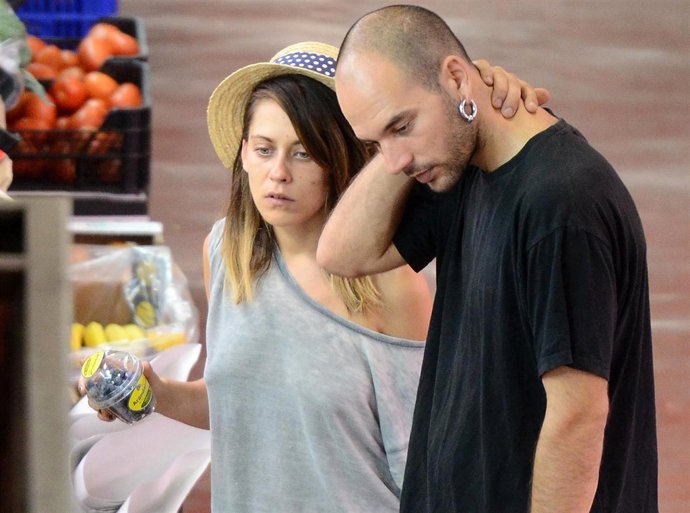 María León y su novio, un día antes de la presentación de 'Marsella'