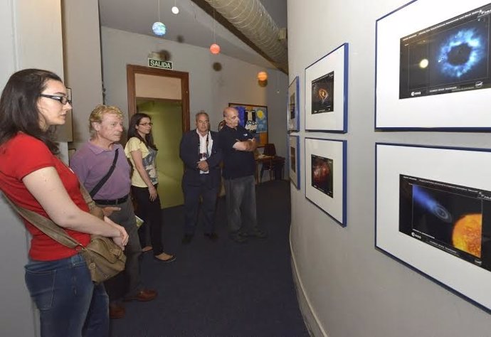 Jornada de puertas abiertas en el Planetario