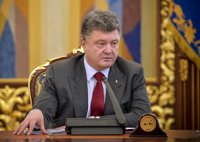 Poroshenko achaca el derribo del avión a un "ataque terrorista"