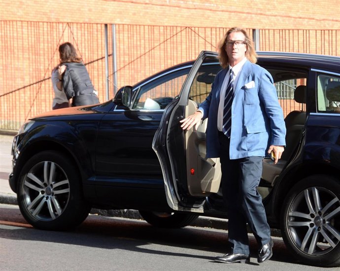 Pocholo en el funeral de Andrés Martínez Bordiú
