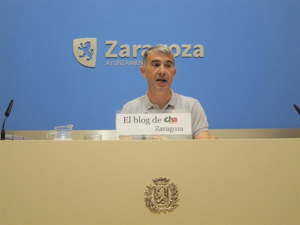 El portavoz del grupo municipal de CHA en el Ayuntamiento, Juan Martín.