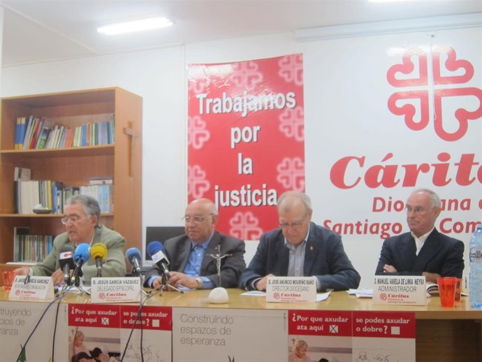 Cáritas Diocesana de Santiago de Compostela presenta la memoria anual