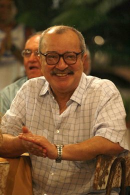 El escritor João Ubaldo Ribeiro