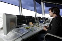 El piloto del avión siniestrado no podría haber detectado el misil en su radar, según controladores aéreos