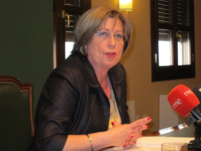 La delegada de Fomento de la Junta, Marisantos Córdoba