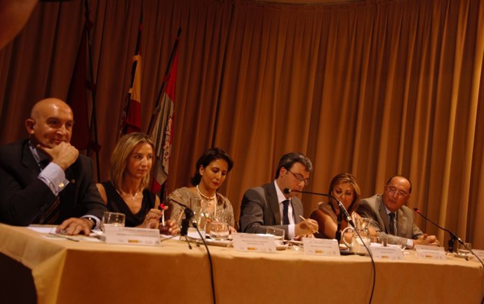 Firma del Convenio de ACEVIN con la Secretaría de Estado de Turismo