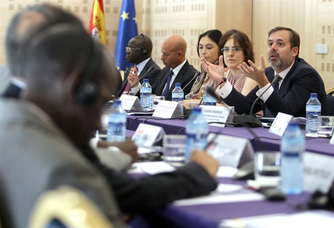 El secretario de Estado, Federico Ramos, con embajadores ante la ONU