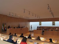 PSOE exige a Bendodo que acelere la reunión con el Ministerio para paralizar las prospecciones