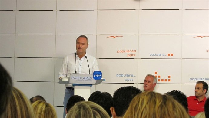 Fabra durante la jornada sobre la reforma fiscal en la sede del PPCV