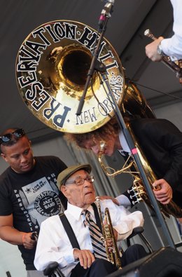 Muere Lionel Ferbos, el trompetista más anciano de Nueva Orleans