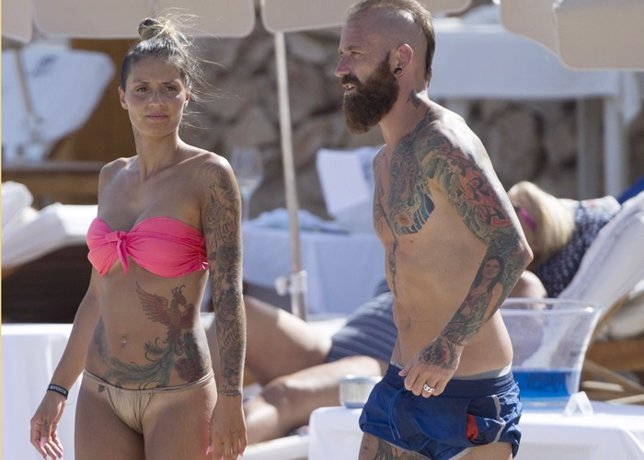 Raul Meireles y su mujer Ivone Viana en Ibiza