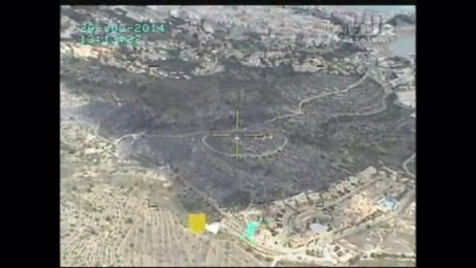 Vista aérea del incendio de Peñíscola