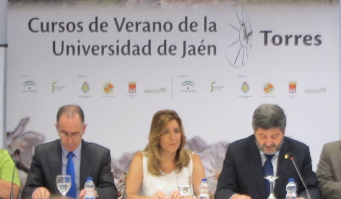 Susana Díaz, en la inauguración de los IX Curso de Verano de la UJA en Torres