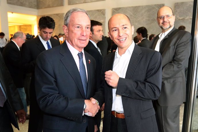 Michael Bloomberg (Alcalde de Nueva York) y Jenaro García 