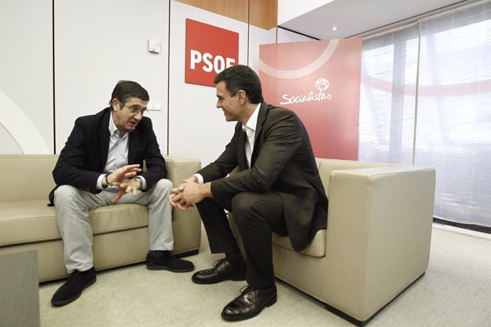 Pedro Sánchez y Patxi López