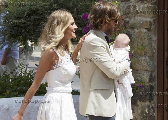 Amaia Salamanca y Rosauro Varo bautizan a su hija