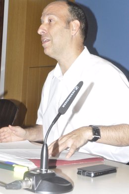 El concejal de CHA-Zaragoza Carmelo Asensio.