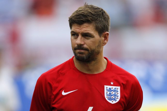 Steven Gerrard con la selección inglesa