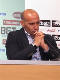 Monchi: "Con Krychowiak, la plantilla está cerrada al 80 por ciento"