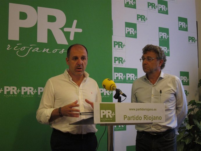 Legarra y Revuelta, en la rueda de prensa