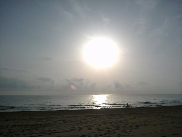 Calor en una playa de la Comunitat