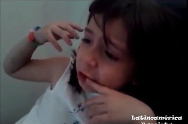 Niña llora por James Rodríguez