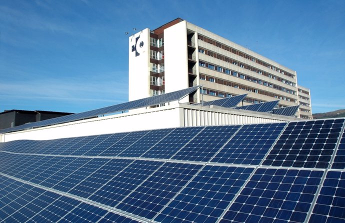 Paneles solares en el Hospital de Galdakao