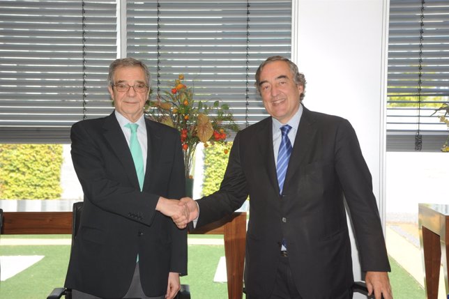 Los presidentes de Telefónica, César Alierta, y CEOE, Juan Rosell