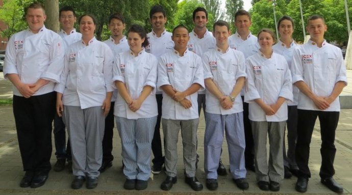 Trece cocineros internacionales