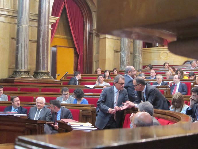 Pleno del Parlament catalán. Artur Mas y Turull