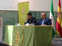 Valderas insta al Gobierno a "impedir" con el indulto que los dos condenados por un piquete entren en prisión