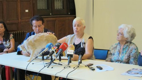 Presentación en la Casa Amparo de Zaragoza del programa 'Fieles compañías'