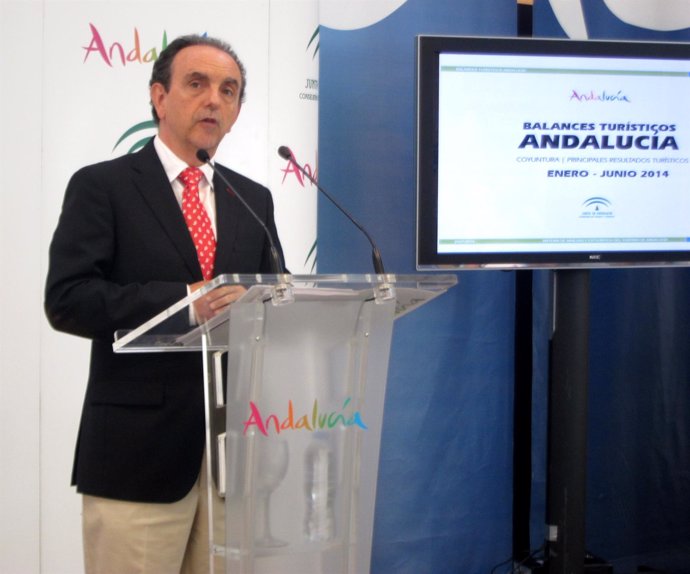 El consejero de Turismo y Comercio, Rafael Rodríguez, Junta Andalucía