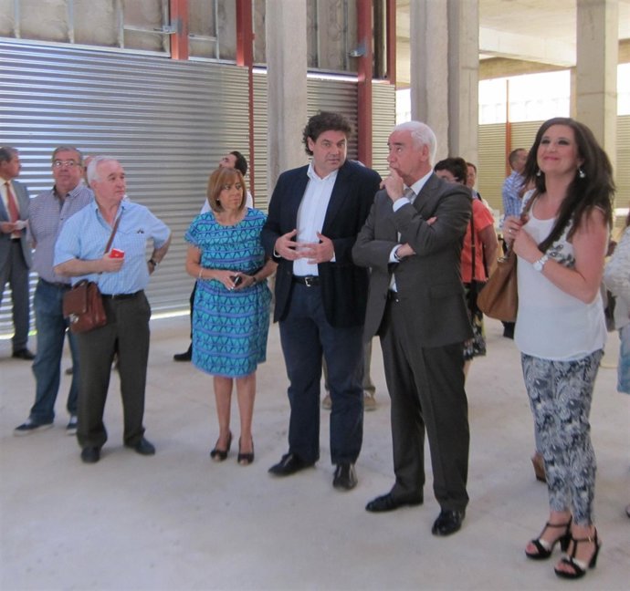 Luciano Alonso visita la obra del Museo de Arte Íbero