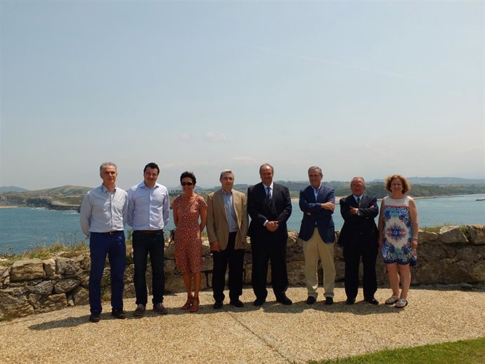 Clausura de los cursos de verano en la sede de Suances