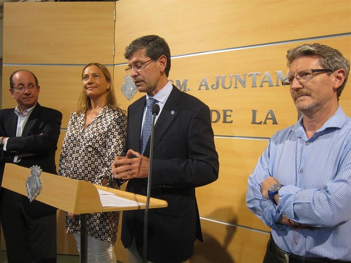 Alfonso Bataller en la rueda de prensa 