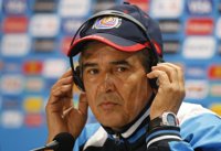 Pinto deja Costa Rica tras el histórico Mundial de Brasil